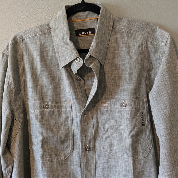 Orvis Gray Textured Print Button Down Size M - Picture 2 of 7